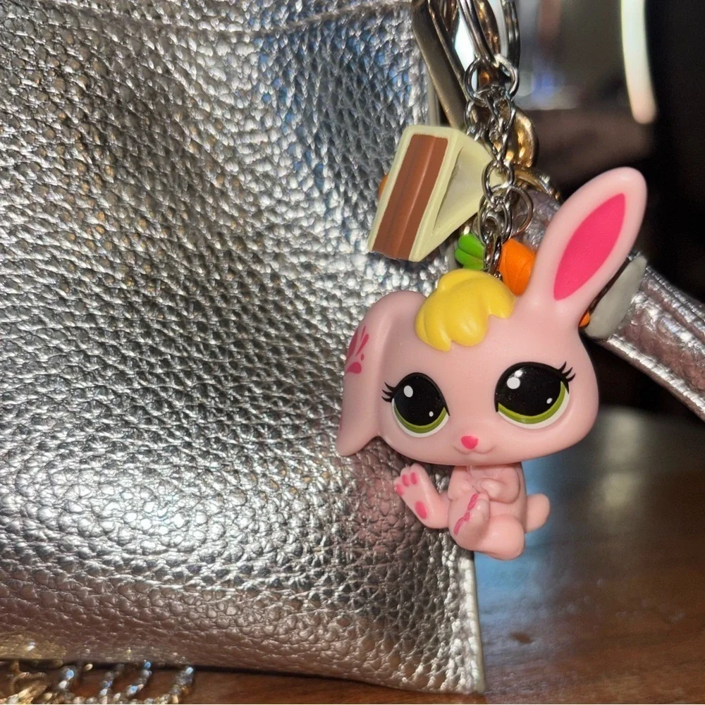 Littlest Pet Shop Bunny Keychain with Carrot & Cake Charms